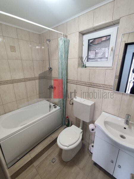 Casa de inchiriat in zona Giulesti